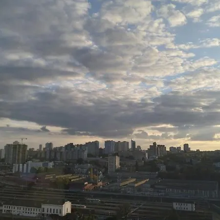 Viktory 5 B, Киев